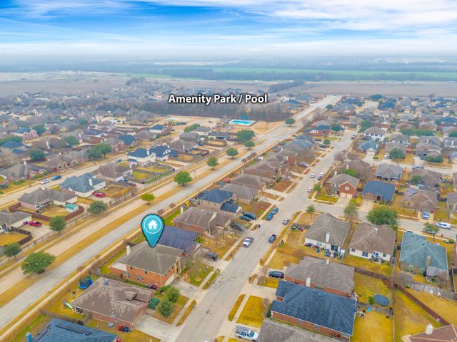 221 Villanova Drive, Van Alstyne, TX 75495