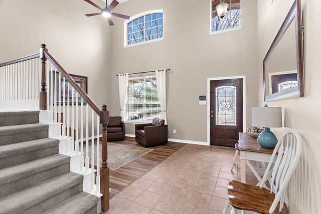 221 Villanova Drive, Van Alstyne, TX 75495