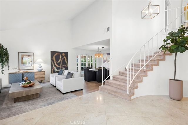 25232 Derby Circle, Laguna Hills, CA 92653