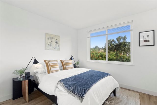 25232 Derby Circle, Laguna Hills, CA 92653