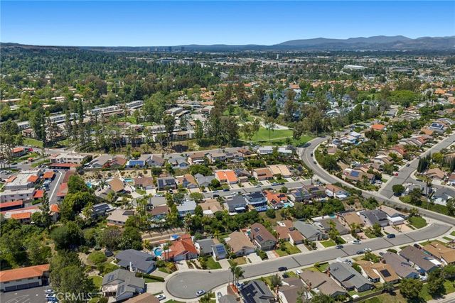25232 Derby Circle, Laguna Hills, CA 92653
