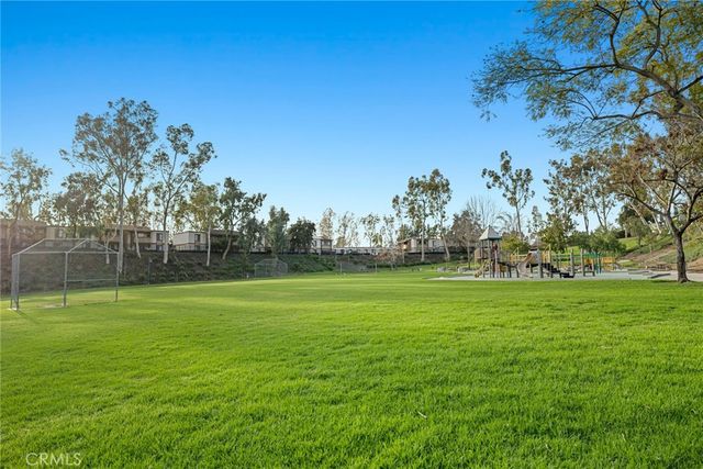 25232 Derby Circle, Laguna Hills, CA 92653