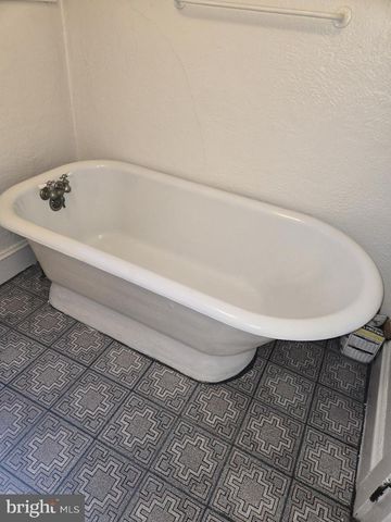 2310 - 12 N 52ND ST, Philadelphia, PA 19131