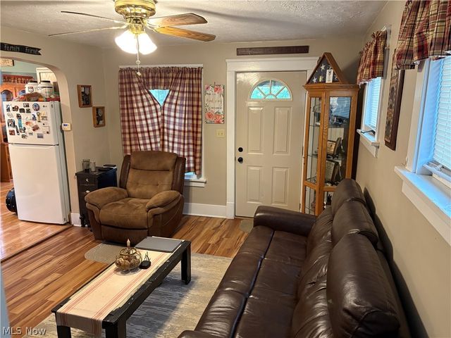 308 Hyde Avenue, Niles, OH 44446