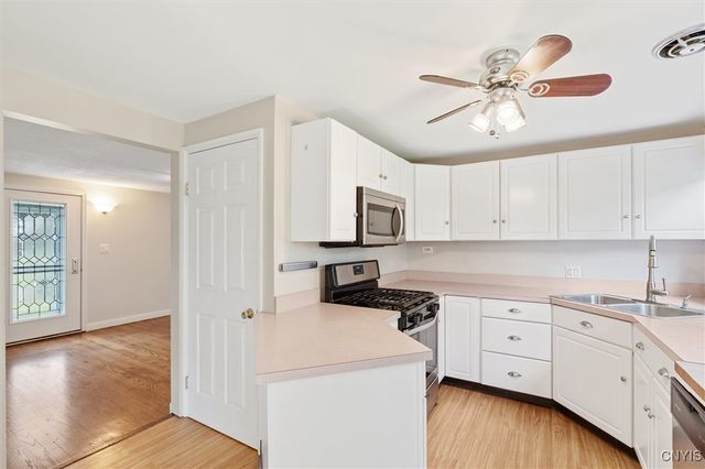 223 Leonard Street, Salina, NY 13211