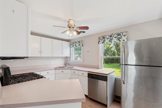 223 Leonard Street, Salina, NY 13211