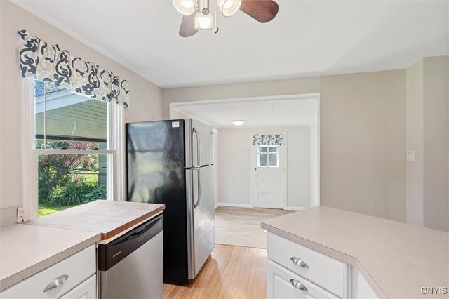 223 Leonard Street, Salina, NY 13211