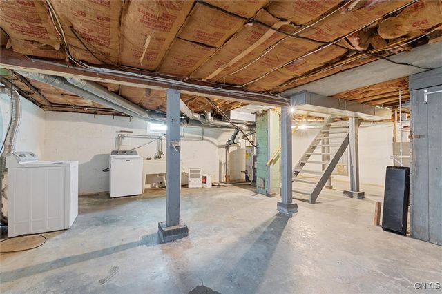 223 Leonard Street, Salina, NY 13211