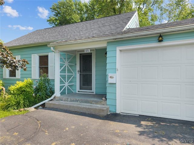 223 Leonard Street, Salina, NY 13211