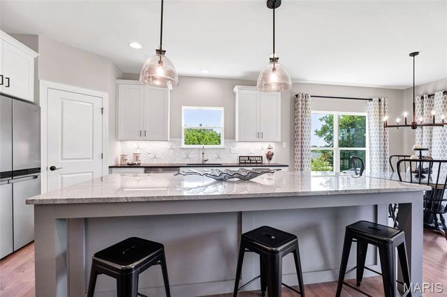 4 Challenger Court, O'fallon, MO 63366