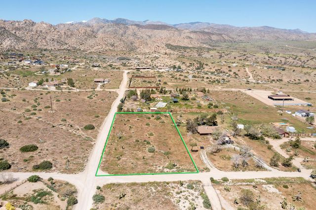 129 Annie Oakley, Pioneertown, CA 92268