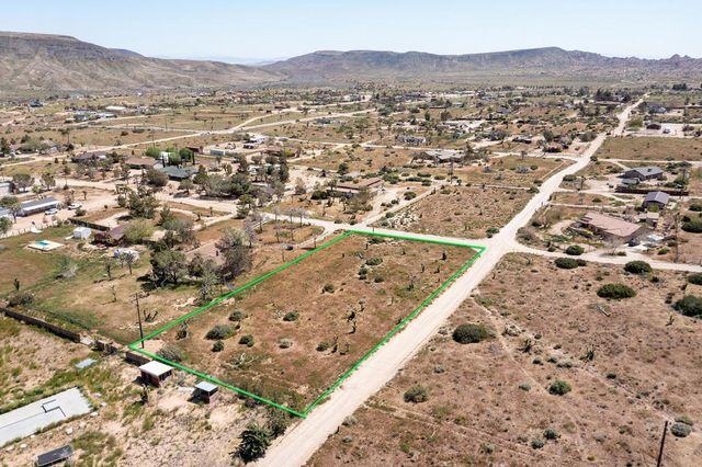 129 Annie Oakley, Pioneertown, CA 92268