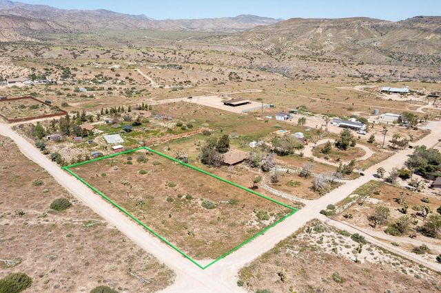 129 Annie Oakley, Pioneertown, CA 92268