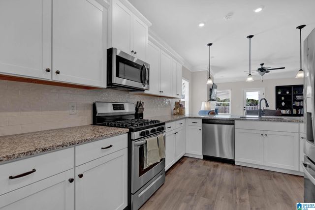 547 BRIDLEWOOD CIRCLE, Morris, AL 35116