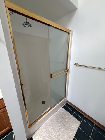 414 Spring Court W, Carpentersville, IL 60110