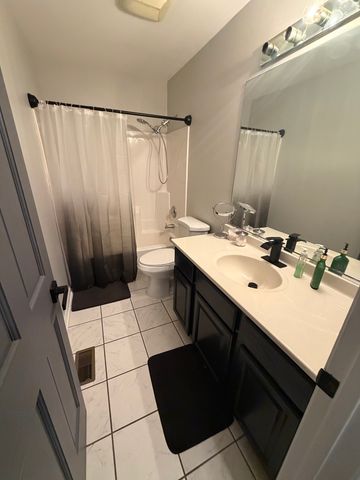 414 Spring Court W, Carpentersville, IL 60110