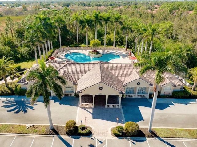4466 CORSO VENETIA BOULEVARD, Venice, FL 34293