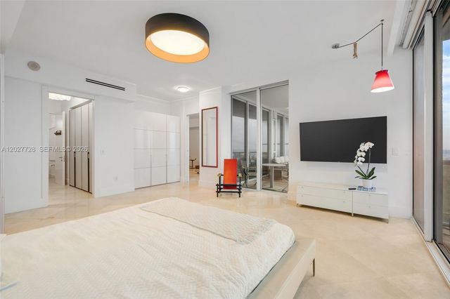 50 S Pointe Dr 903, Miami Beach, FL 33139
