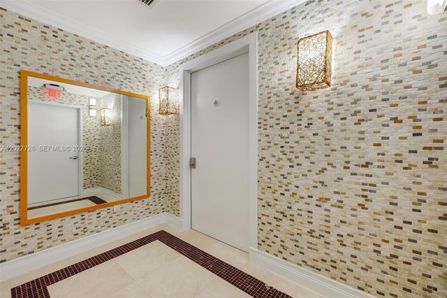 50 S Pointe Dr 903, Miami Beach, FL 33139