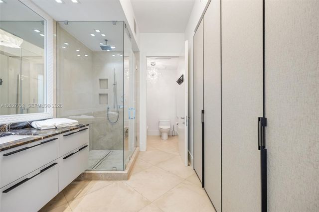 50 S Pointe Dr 903, Miami Beach, FL 33139