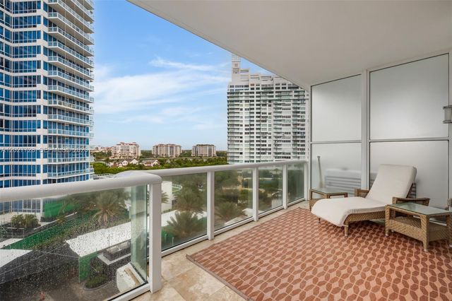 50 S Pointe Dr 903, Miami Beach, FL 33139