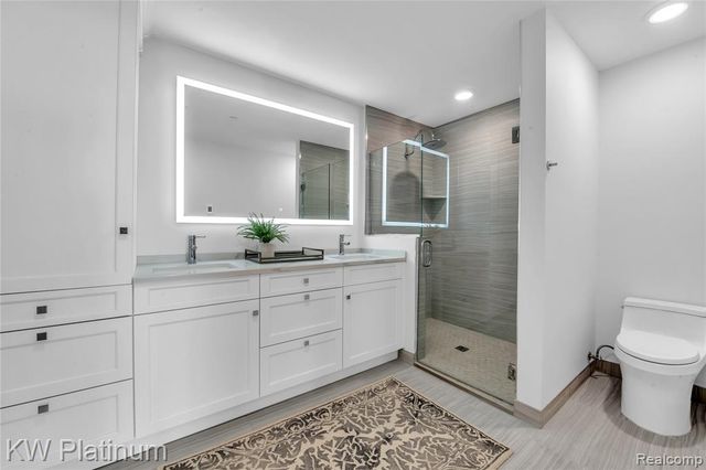 201 Beers Street 61, Port Huron, MI 48060