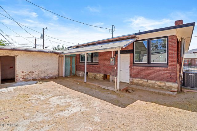 1116 N COPIA Street, El Paso, TX 79903