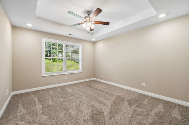 803 Lillian Grace Dr, Clarksville, TN 37043