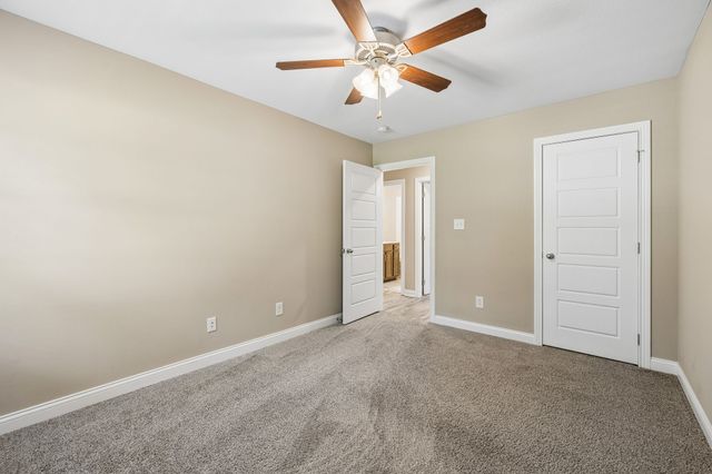 803 Lillian Grace Dr, Clarksville, TN 37043