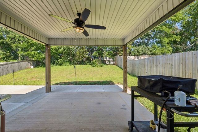 803 Lillian Grace Dr, Clarksville, TN 37043