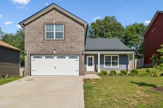 803 Lillian Grace Dr, Clarksville, TN 37043