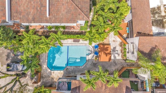 2989 Bird Ave 1, Miami, FL 33133