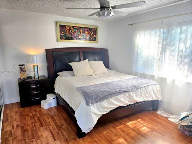 2989 Bird Ave 1, Miami, FL 33133