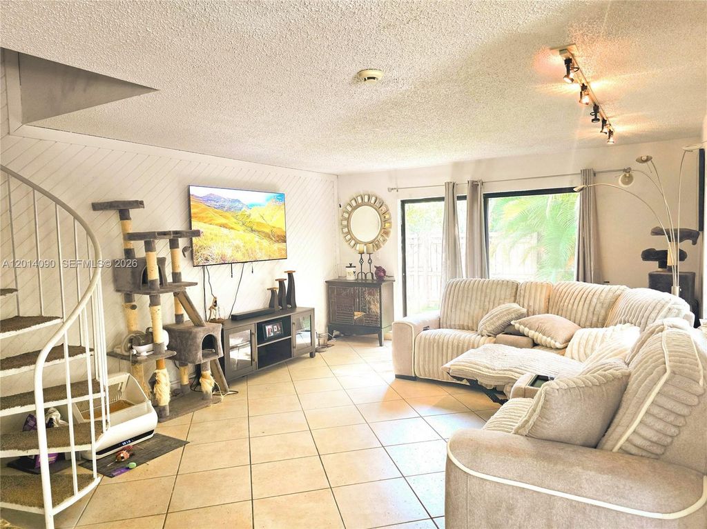 2989 Bird Ave 1, Miami, FL 33133