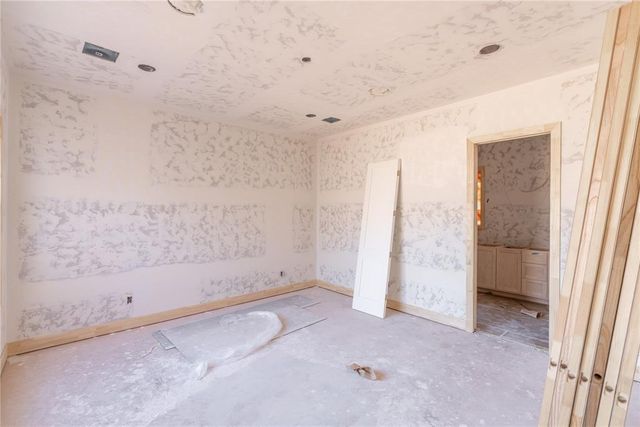 3224 Hidden Creek Drive, Edmond, OK 73034