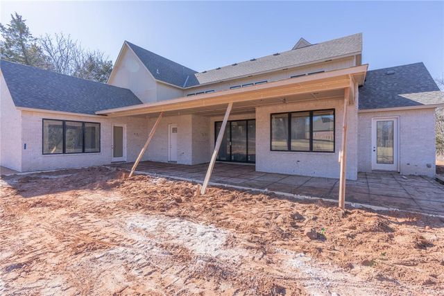 3224 Hidden Creek Drive, Edmond, OK 73034