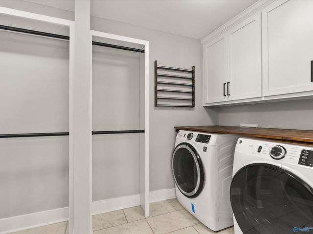 202 N Briarwood Road, Athens, AL 35613