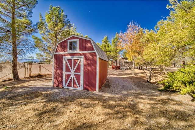 6210 Hawkins Way, Pahrump, NV 89061