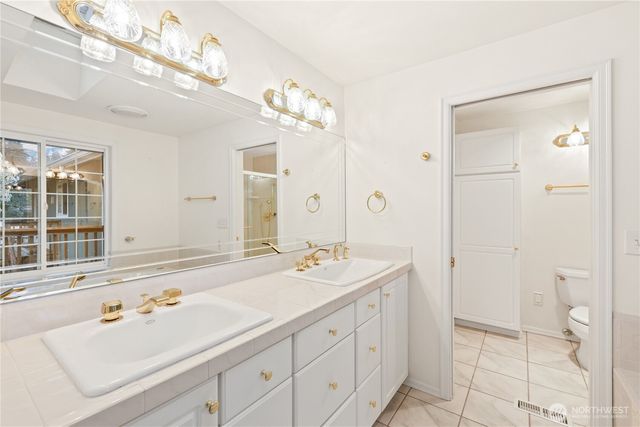 4719 61st Avenue W, Tacoma, WA 98466