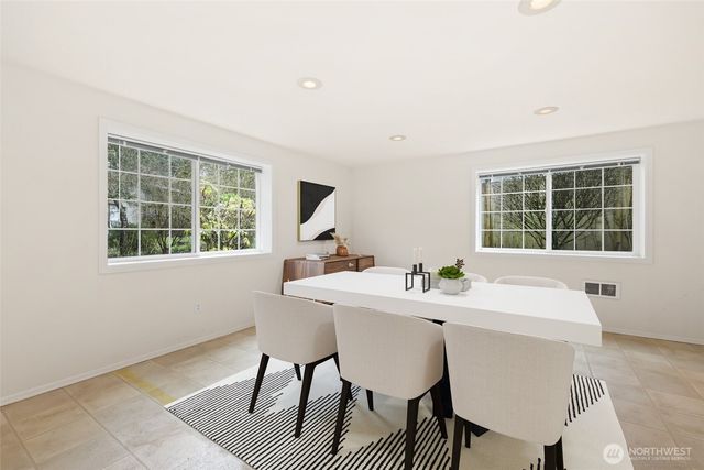 4719 61st Avenue W, Tacoma, WA 98466