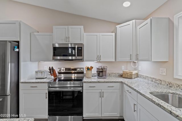 2618 Brittle Star Circle, Supply, NC 28462