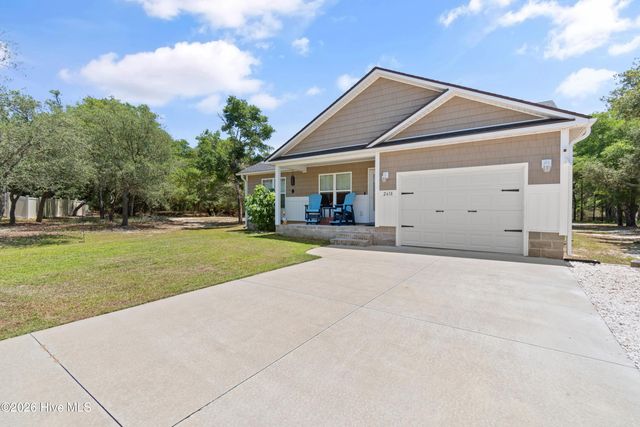 2618 Brittle Star Circle, Supply, NC 28462