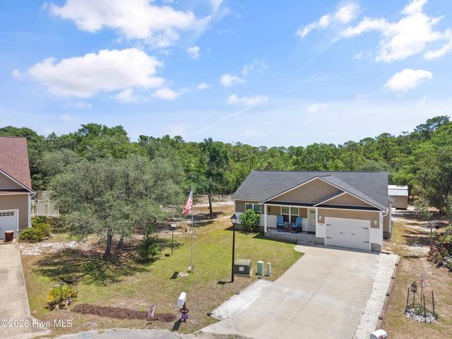 2618 Brittle Star Circle, Supply, NC 28462