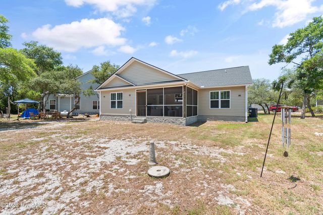 2618 Brittle Star Circle, Supply, NC 28462