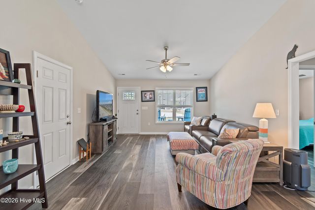 2618 Brittle Star Circle, Supply, NC 28462