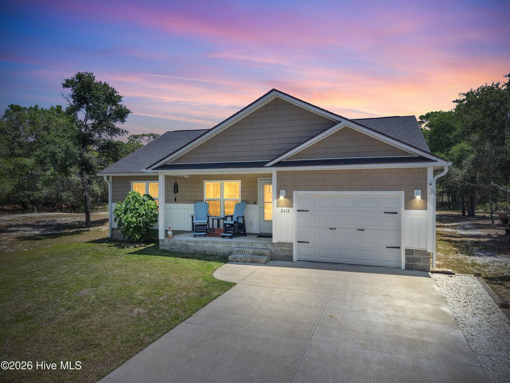 2618 Brittle Star Circle, Supply, NC 28462