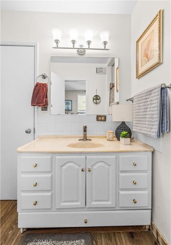 12707 Dalwood Avenue, Norwalk, CA 90650