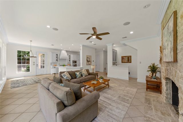 4315 Northaven Road, Dallas, TX 75229