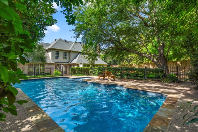 4315 Northaven Road, Dallas, TX 75229