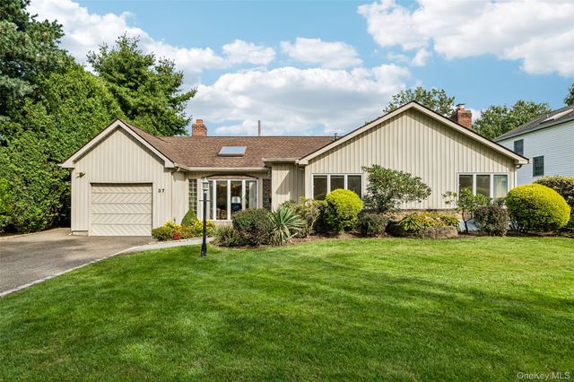 37 Linden Street, Garden City, NY 11530